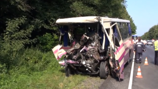 Български автобус катастрофира в Украйна (ВИДЕО)