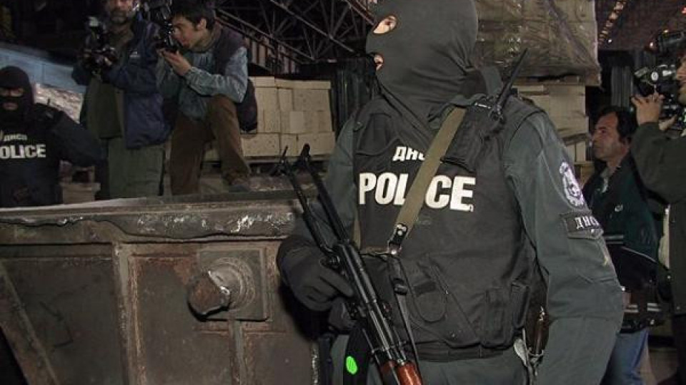 Полицейска спецакция разби канал за трафик на нелегални имигранти