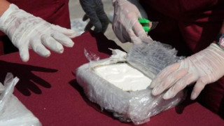 Конфискуваха 10 милиона евро и 452 кг кокаин при спецоперация в Испания