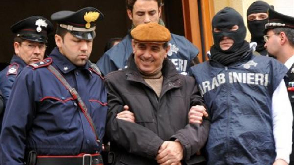 Не е за вярване! Вижте коя жена бе арестувана! Не е за вярване! Вижте коя жена бе арестувана!