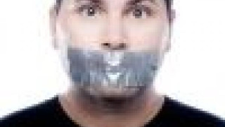 Жертва на катастрофа хълца трети месец заради шока