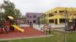 НСО обезоръжи дете с пистолет играчка пред Бойко