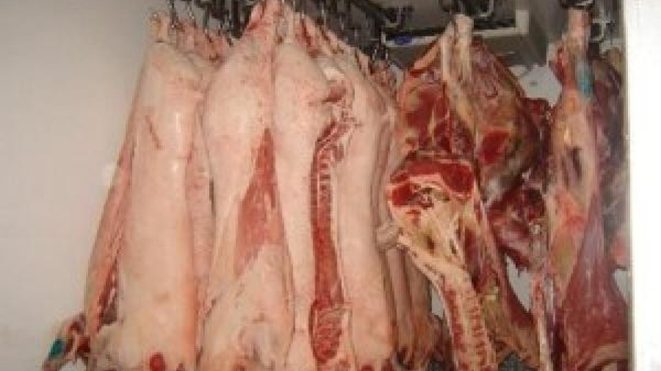 Внимание! Опасно месо иззеха от магазините в Пловдивско! Внимание! Опасно месо иззеха от магазините в Пловдивско!