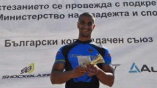 Жестоко меле в култов бар