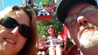 Трагедия! Пожарникар спасява жертва от горяща кола, оказа се детето му