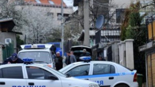 Маскирани извършиха грабеж и нападнаха две сестрички!