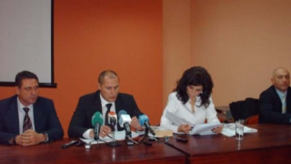 Прокуратурата обвини роми за пране на пари през Палестина Прокуратурата обвини роми за пране на пари през Палестина