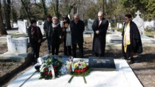 Ужасяващо! Антоанета издъхна в страшни мъки!