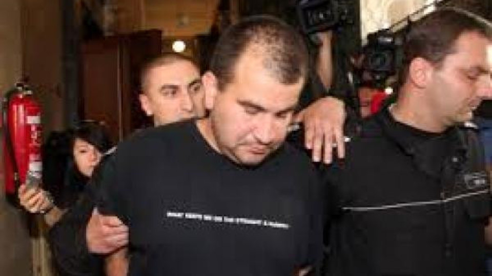 Шофьорът-убиец от „Цариградско шосе“ ще лежи девет години за трагедията Шофьорът-убиец от „Цариградско шосе“ ще лежи девет години за трагедията