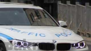 Пиян шофьор се натресе в къща