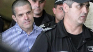 САС отмени заповедта за екстрадиция на Брендо