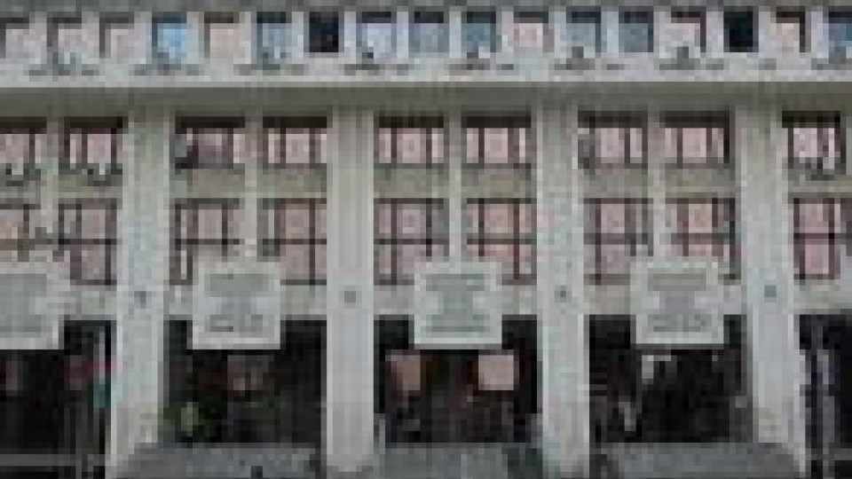 Бургаският съд глоби адвокат на крадла, забягнал към чужбина