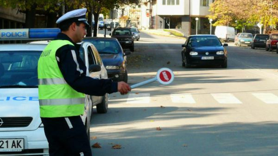 Арестуваха жена опитала се да подкупи КАТ