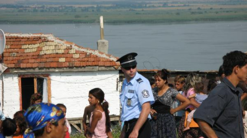 Откриха труп на дете на сметището в Разлог