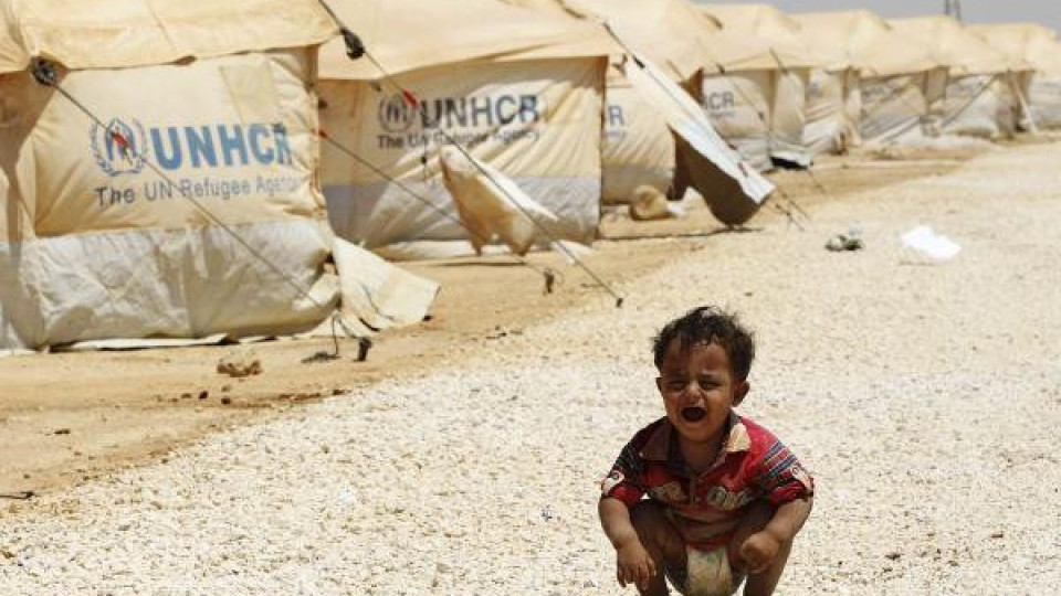 10 деца загинаха при бомбардировки в Сирия