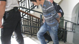 17-годишно момче ограби учителката си в Радомир