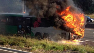 Автобус се запали в движение в София