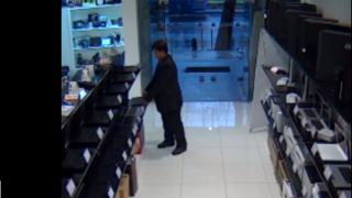 Заловиха мъжа, откраднал лаптоп в Бургас