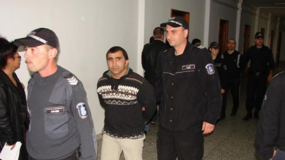 Отменят делото на двойния убиец от Рудник заради пневмония
