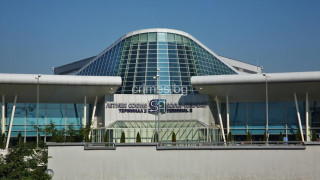 Спецакция на Гранична полиция: Арестуваха цяла смяна на летището в София