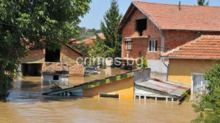 Мародери нападнаха наводнените села в Карловско