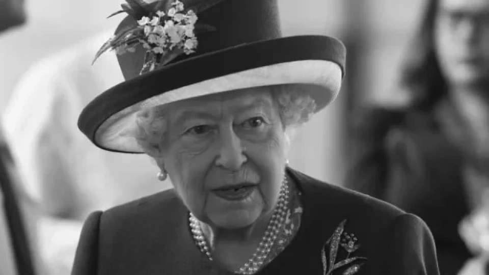 Разтърсваща версия за смъртта на кралица Елизабет II: Вижте каква е