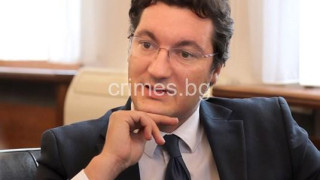 Крум Зарков купил евтин апартамент на пъпа на София, Сийка на Гешев замела скандала