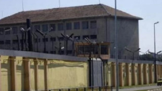Рецидивист духна през оградата на затворническо общежитие в Пазарджик
