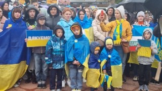 Ето как се обират милионите, отпуснати за украинските бежанци (ДОКУМЕНТИ)