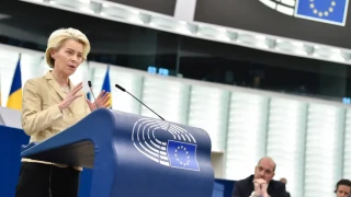 Европейският парламент заплаши да съди Урсула Фон дер Лайен заради 150 млрд. евро военен заем