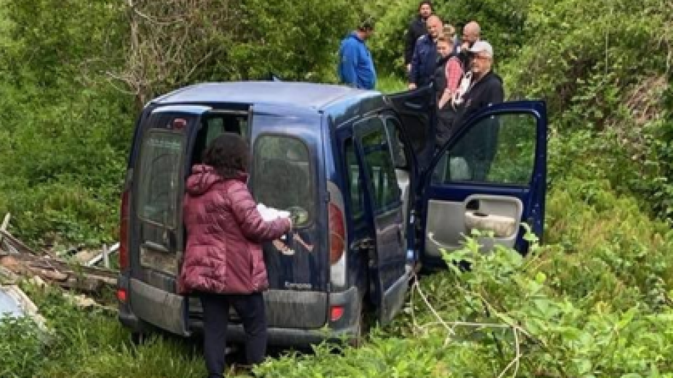 14-годишно момче и 15-годишно момиче задигнаха автомобил във Варненско