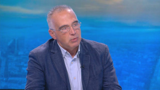 Антон Кутев: Киселова си позволи да изземе правомощията на Конституционния съд