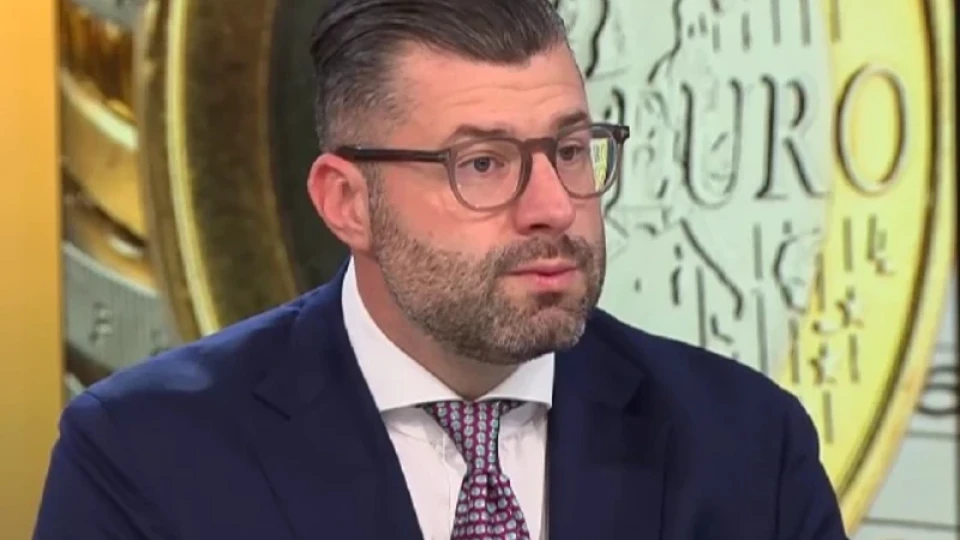 МФ: Работодателят е длъжен, когато се превалутира заплатата, тя да бъде закръглявана в полза на служителя МФ: Работодателят е длъжен, когато се превалутира заплатата, тя да бъде закръглявана в полза на служителя