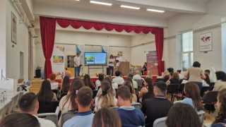 Ученици удивиха с находчиви и нестандартни решения академично жури по време на научна конференция в Пловдив