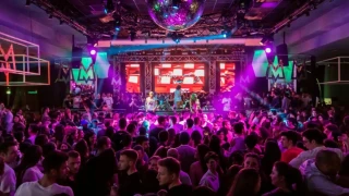 Засякоха над 30 деца в нощни заведения, родители им броят по 300 лв. глоба