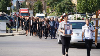 Ексклузивно в crimes.bg: In Memoriam! Простихме се с Тодор Славков – една легенда между две епохи