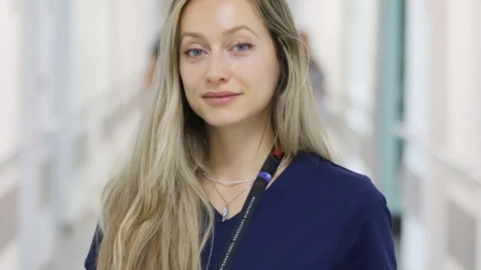 Д-р Хинкова за симптомите и лечението на хепатит A, B, C, D и E, както и защо не трябва да чакаме Д-р Хинкова за симптомите и лечението на хепатит A, B, C, D и E, както и защо не трябва да чакаме
