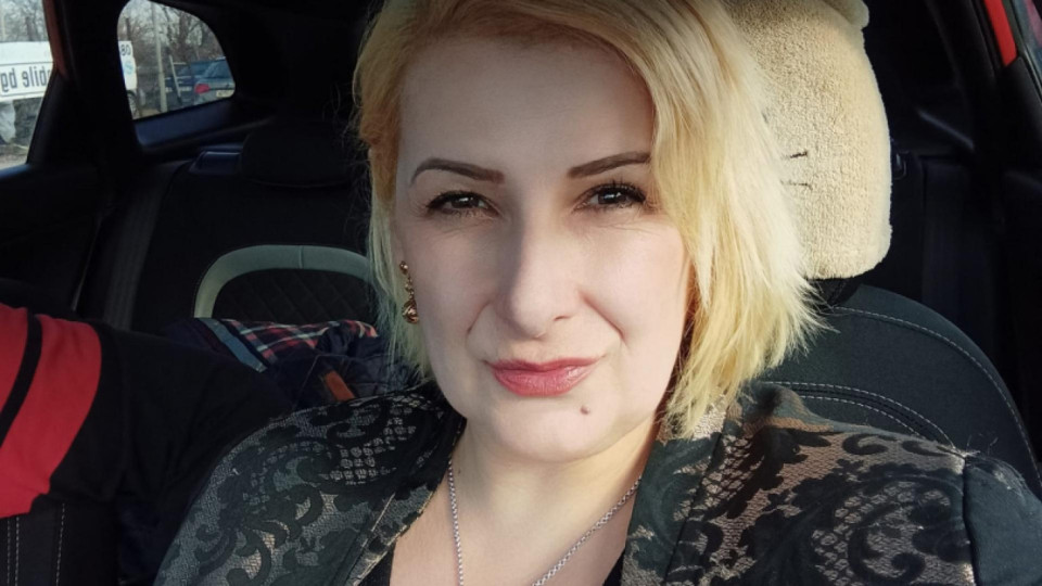 Българите люто любим и мразим, най-вече по политическа линия. И когато това е съчетано с очеизвадна ментална празнота, нещата не отиват на добре