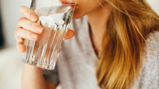Пиенето на по-малко от 1,5 литра вода дневно повишава нивата на хормоните на стреса