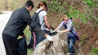 За последните 2 години в планините са събрани над 3 тона отпадъци с помощта на 4200 доброволци