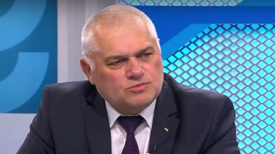 Валентин Радев: Изгубихме 1-2 поколения, те не са добре възпитани