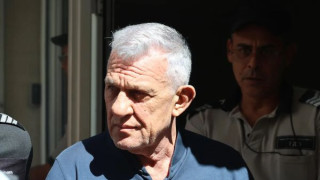 Паскал се измъква и за нелегалната цигарена фабрика