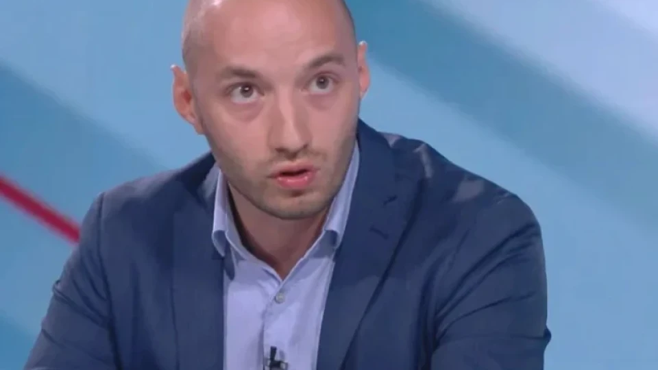 Социолог за изхода от правителствената криза: Да бъдат сменени няколко министри Социолог за изхода от правителствената криза: Да бъдат сменени няколко министри