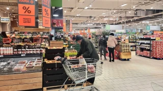 Държавата се „бори“ ден и нощ, но цените продължават да вървят нагоре