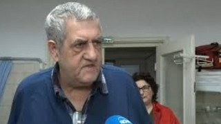 Фелдшер е със счупен нос след нападение от близки на пациент