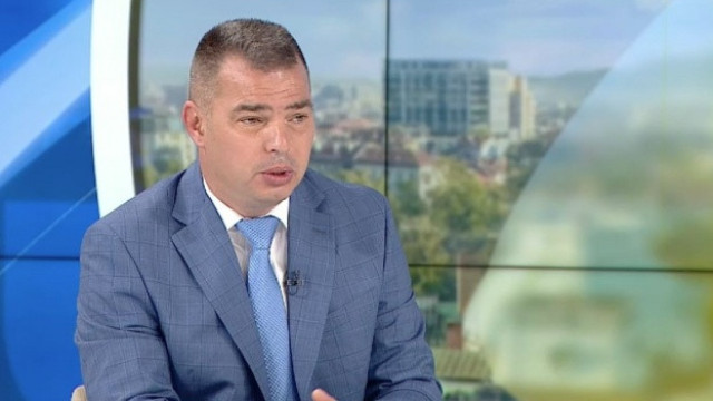 Гл. комисар Антон Златанов: Зачестяват неподчиненията на трафикантите на мигранти