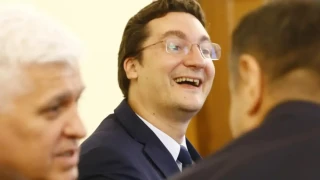 Прокопиев активира мюрето си Зарков срещу бюджета и кабинета