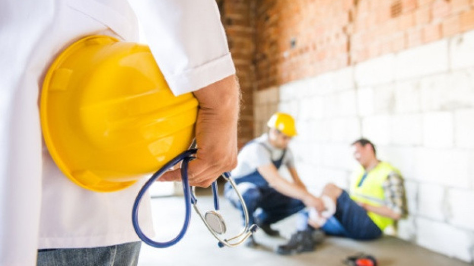 След травмата идва борбата - как да си извоювате справедливо обезщетение при ПТП и трудова злополука