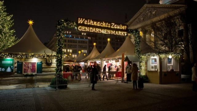 Между празничния дух и страха от тероризъм