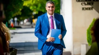 Общини лавинообразно отказват да вдигат данъци и такси